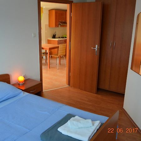 Apartments And Rooms By The Sea Jakisnica, Pag - 4160 Lun (Pag) Exterior foto