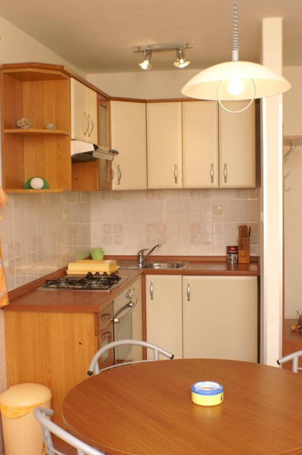 Apartments And Rooms By The Sea Jakisnica, Pag - 4160 Lun (Pag) Exterior foto