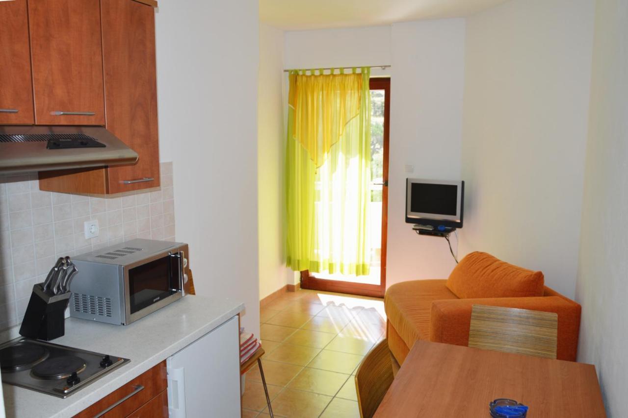 Apartments And Rooms By The Sea Jakisnica, Pag - 4160 Lun (Pag) Exterior foto