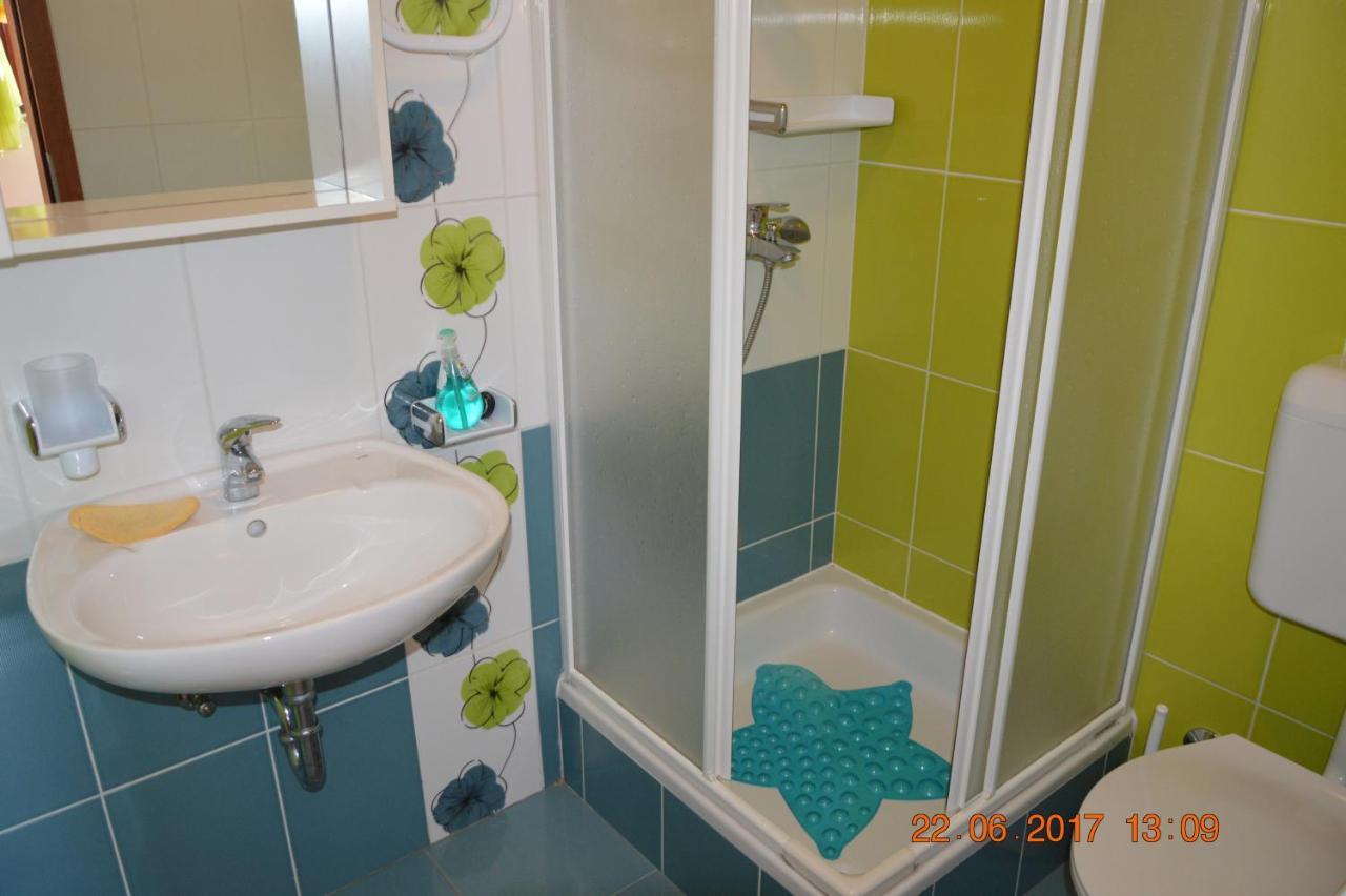 Apartments And Rooms By The Sea Jakisnica, Pag - 4160 Lun (Pag) Exterior foto